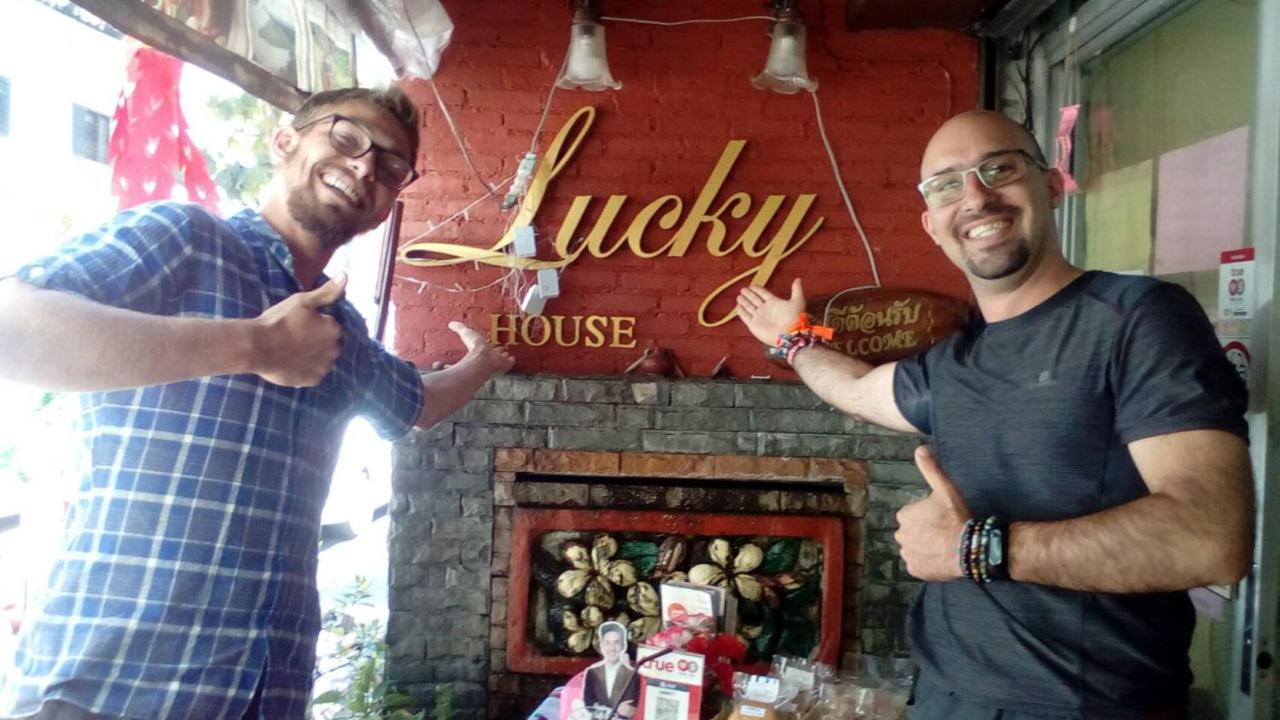 Хостел Lucky House Чиангмай Экстерьер фото
